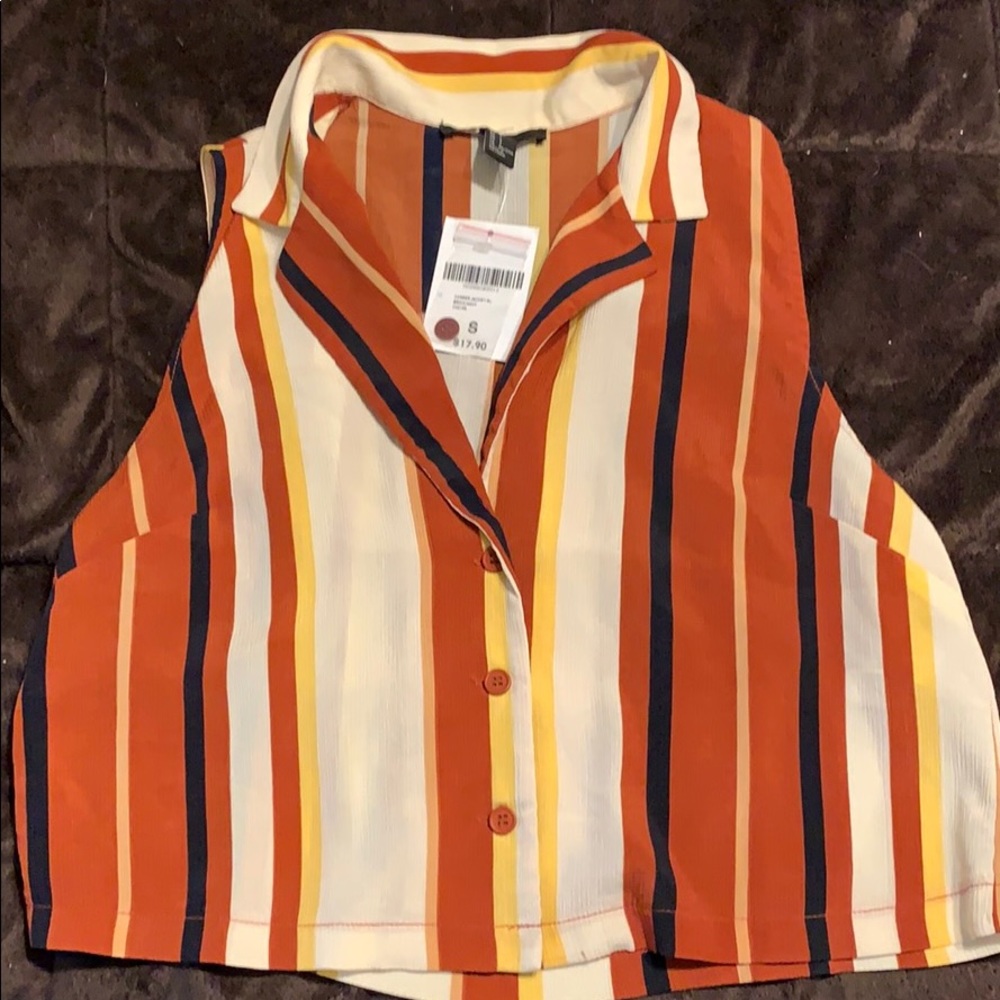 NWT - Forever 21 - button up tank